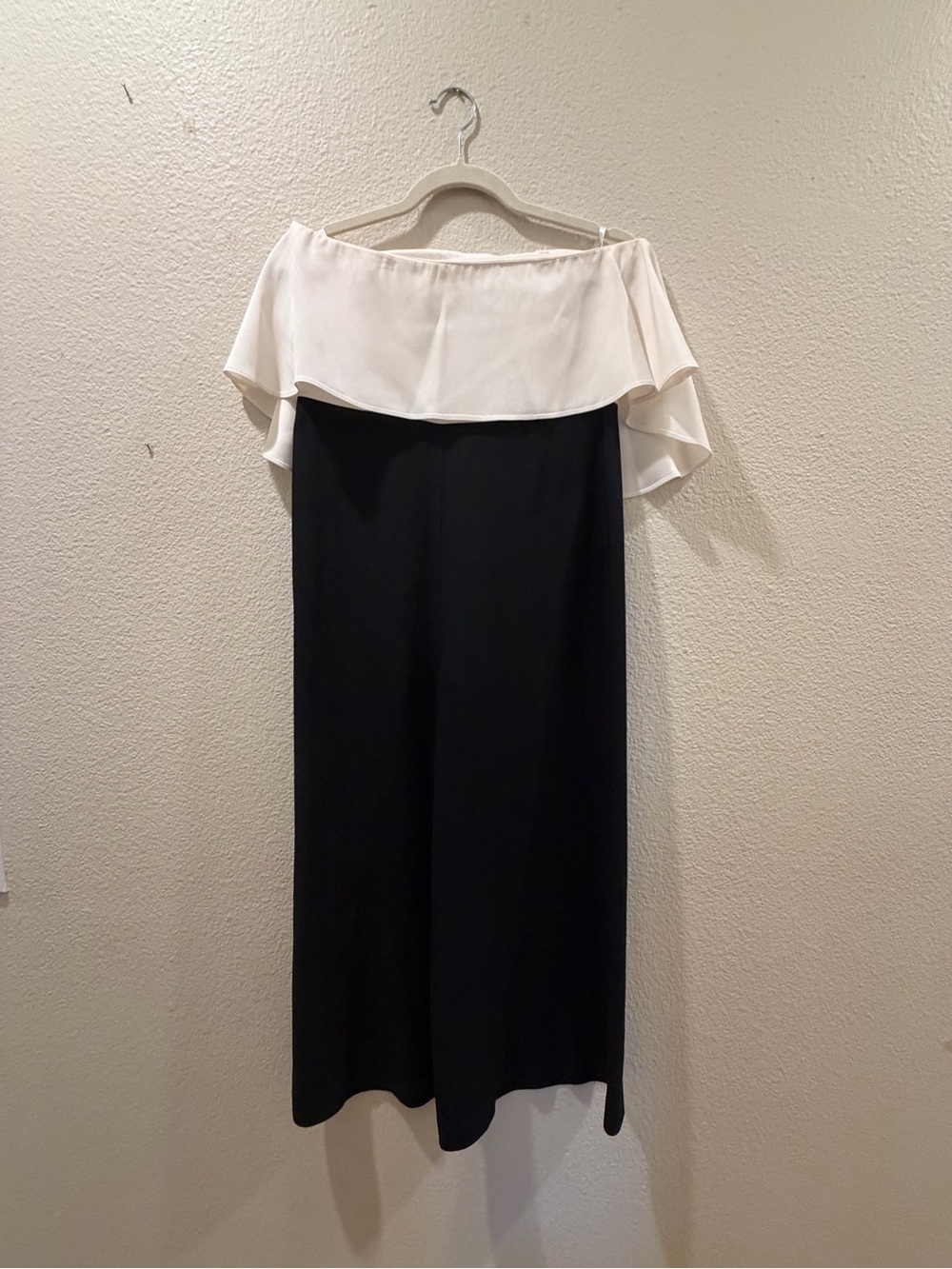 INTERMIX Loddie Black White Strapless Wide Leg Cropped Jumpsuit Size 6